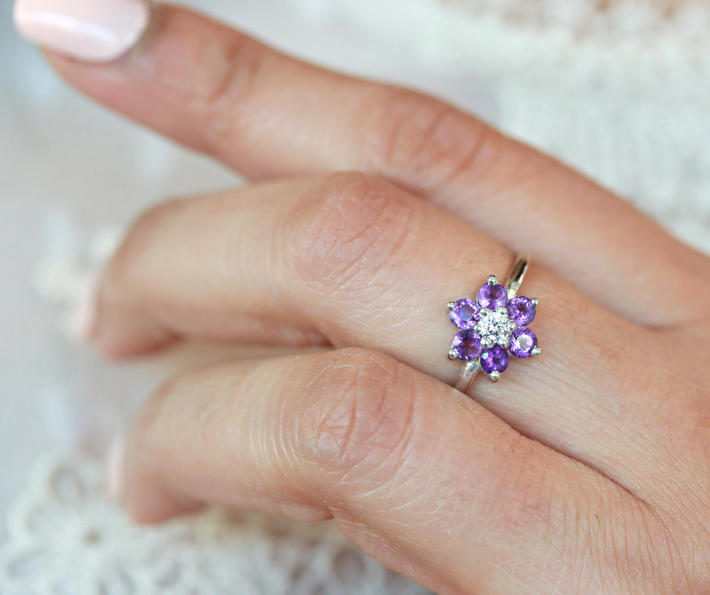Gemstone flower ring